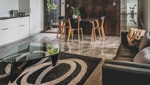 Design Apartment, 2 Bedrooms, River View, Garden Area | Private kitchenette - Old Bishop's Quarters (Sandy Bay)