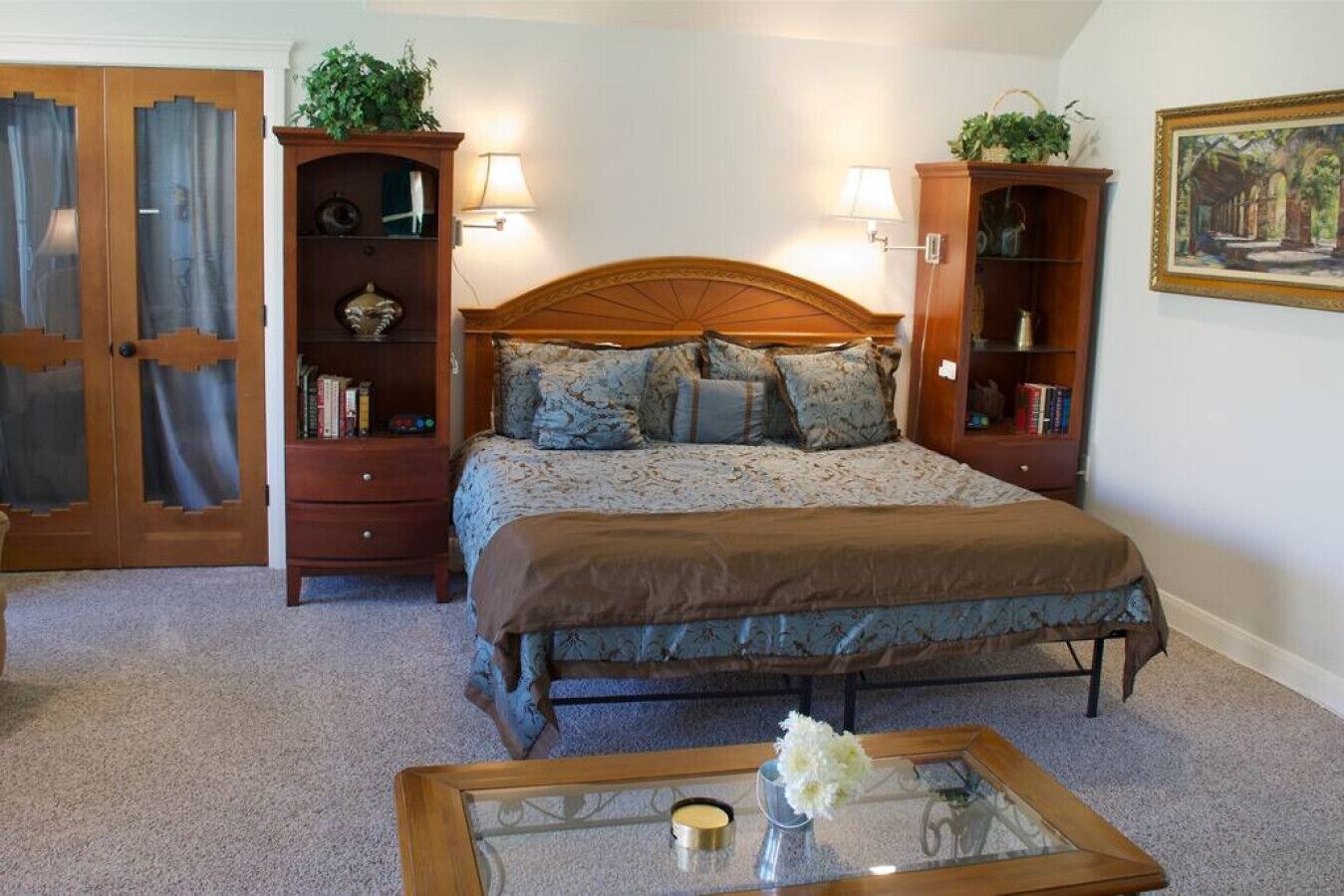 1 bedroom, desk, iron/ironing board, WiFi