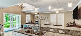 Graceful Southern Guesthouse + outdoor living area