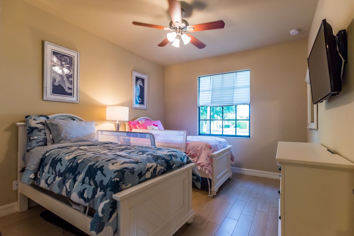 Photo 18 of Available 2026 Season !! YOUR OASIS! NEWER home POOL. 4 miles to Beach&downtown!
