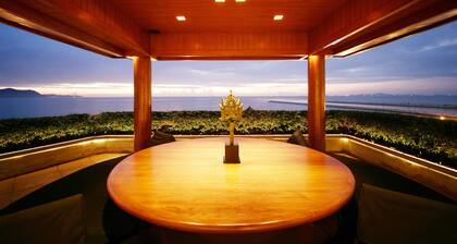 BaanSomprasong Condo Pattaya by Songland