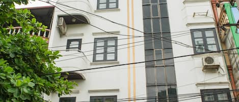 Fachada de la propiedad