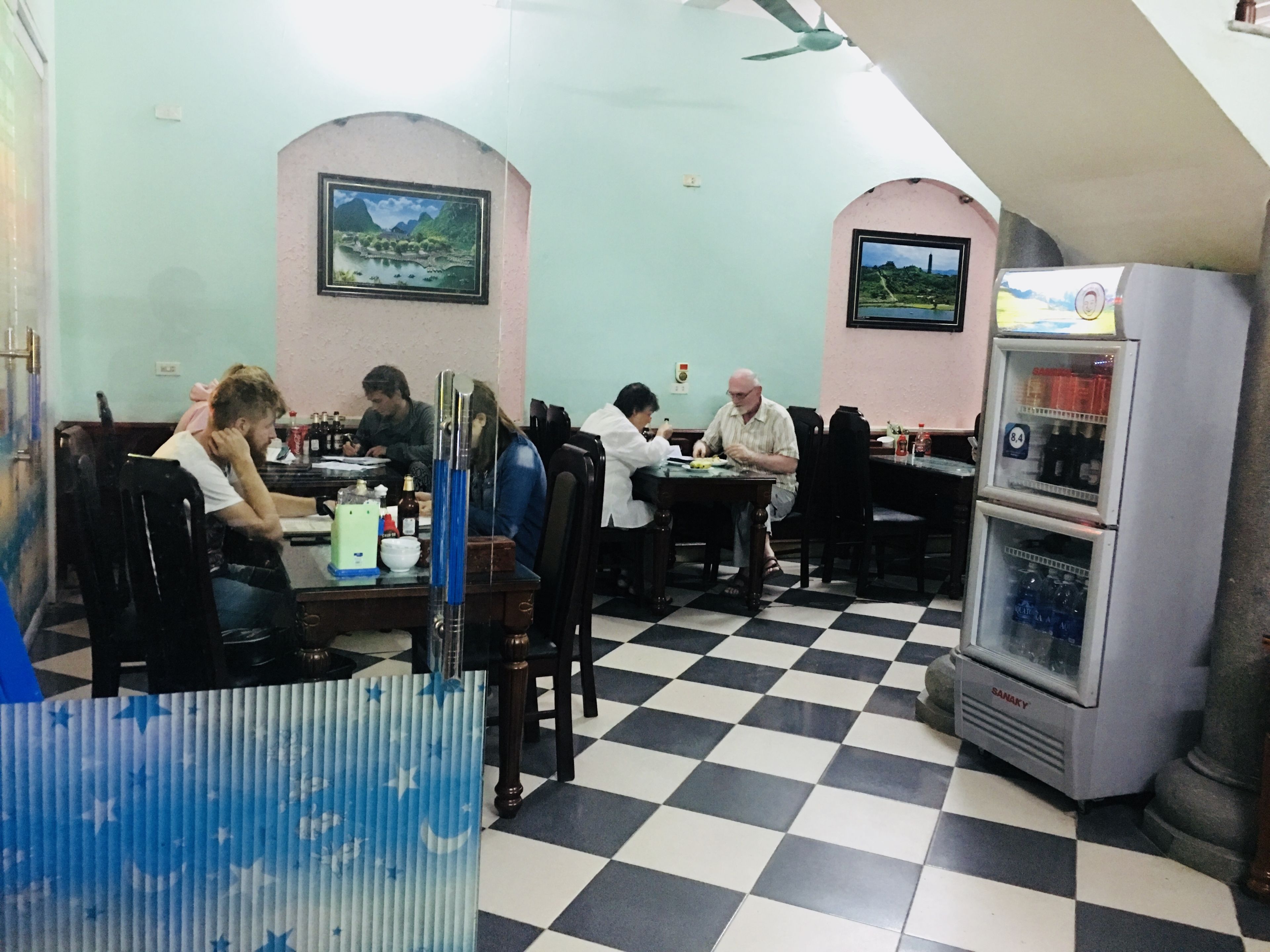 Food-Court