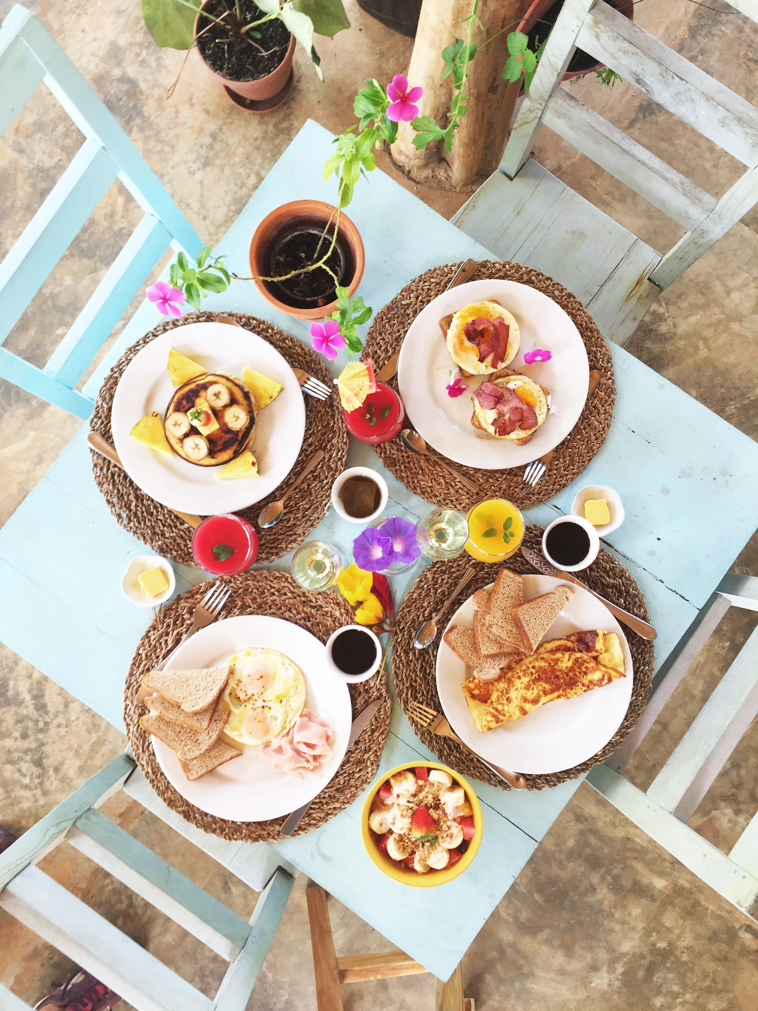 Daily cooked-to-order breakfast for a fee