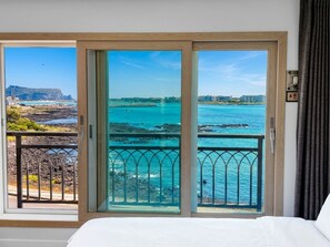 Suite, Ocean View (33 sqm.) | Free WiFi - Haemorat (Seogwipo)