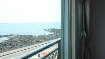 Deluxe Room, Ocean View (39 sqm.) | View from room