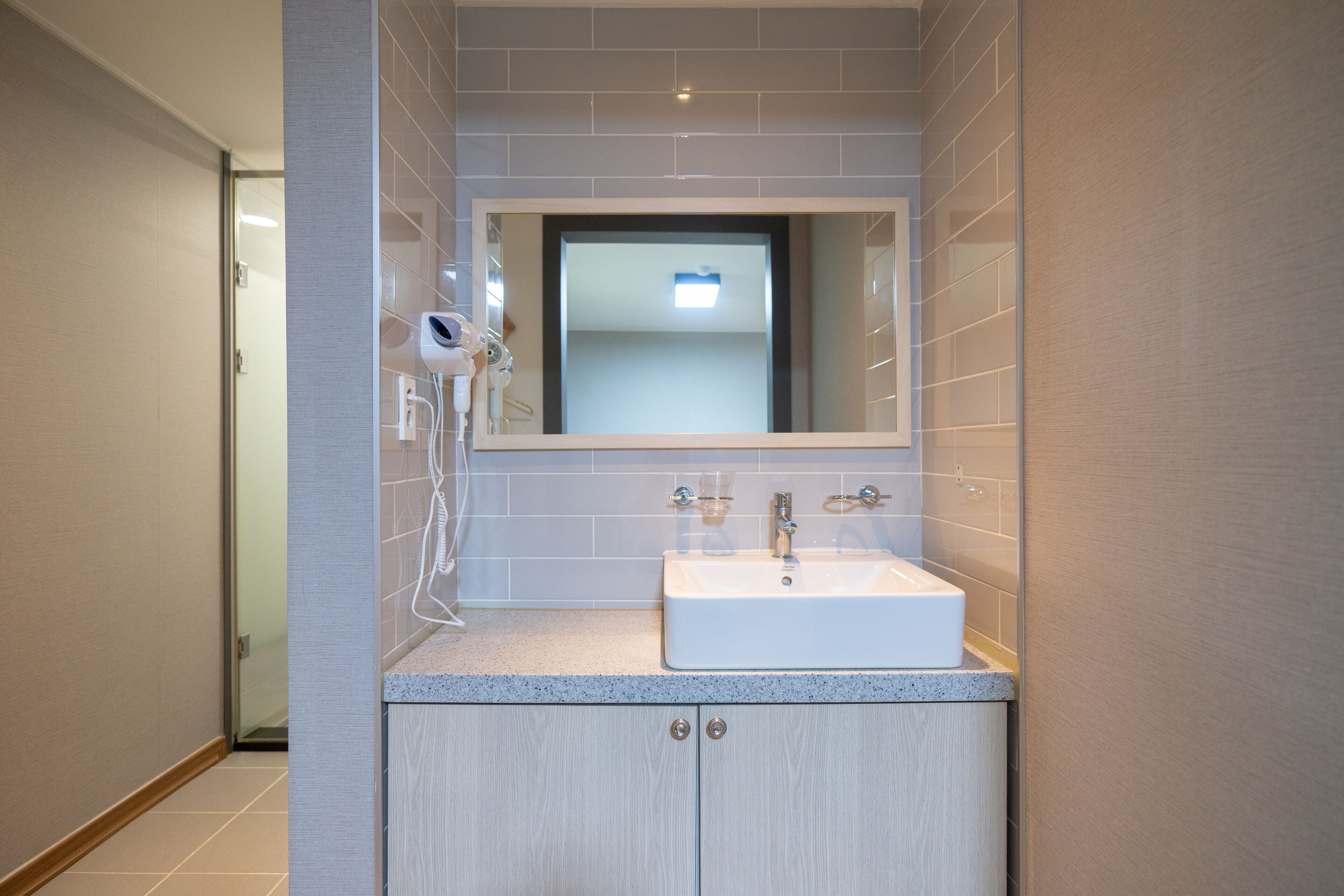 deluxe room | 1 bedroom, premium bedding, down duvets, memory-foam beds