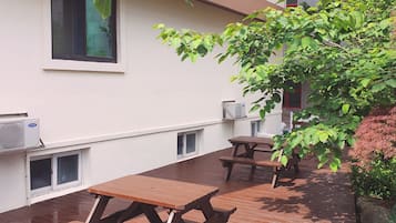 Área de parrillas y picnic