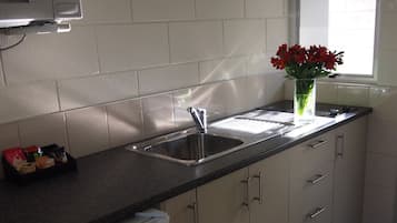 1 Bedroom Plus | Private kitchenette