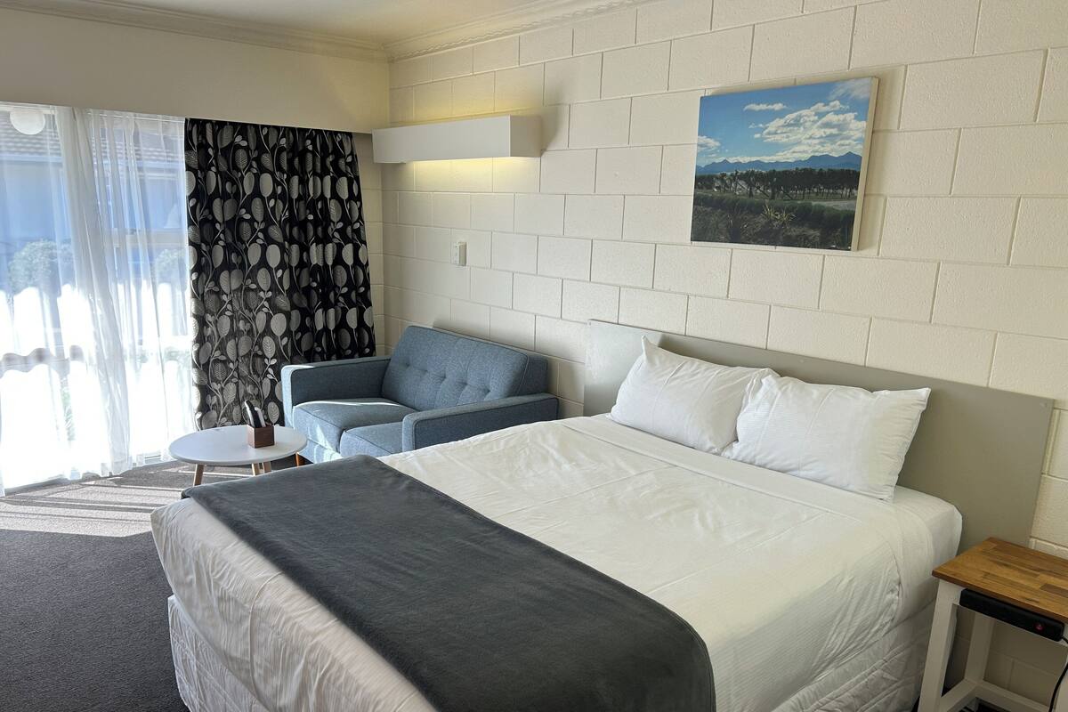 Literie de qualité supérieure, bureau, Wi-Fi gratuit, draps fournis
