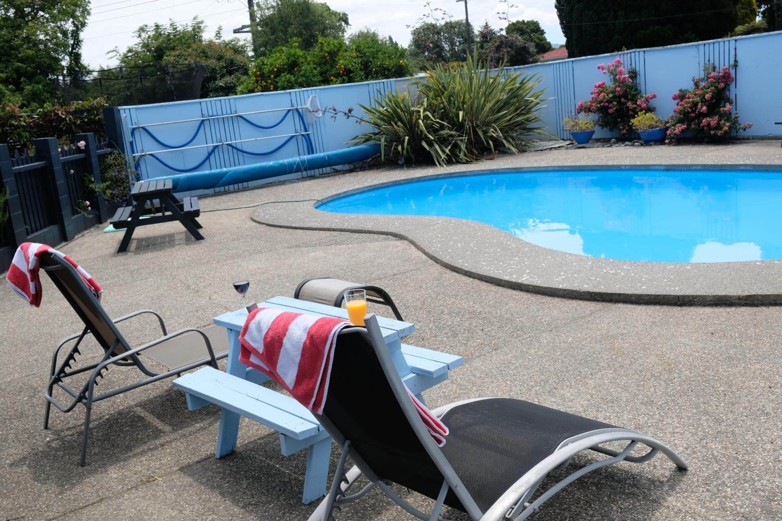 Kolam renang outdoor