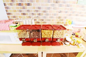 Buffet - Happy Q Motel (Andong)