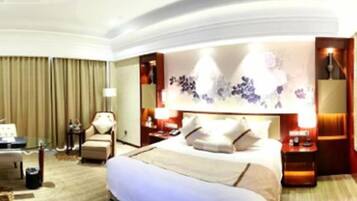 In-room safe, desk, blackout curtains, soundproofing