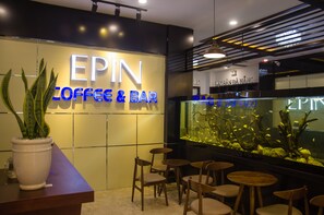 Breakfast area - Epin Hotel - Hostel (Da Nang)