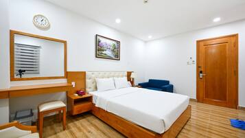 Superior Double Room | 1 bedroom, premium bedding, in-room safe, blackout curtains