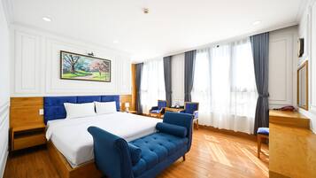 City Studio Suite | 1 bedroom, premium bedding, in-room safe, blackout curtains