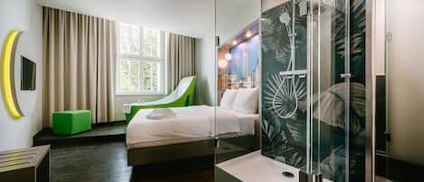 BÀddmadrasser, mörklÀggningsgardiner, ljudisolering och gratis wi-fi