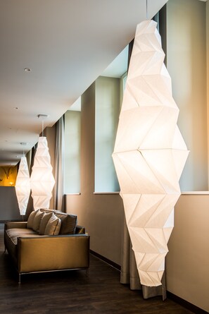 Lobby sitting area - Travel24 Hotel (Leipzig)