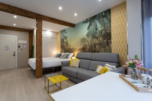 Deluxe Apartment, Private Bathroom (Amarillo) | Interior - SF Avenue Santander (Santander)