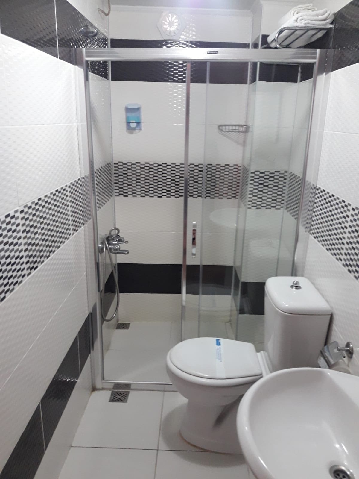 Appartement Confort, 2 chambres | Salle de bain