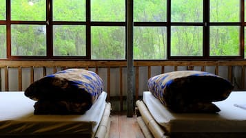 全景宿舍, 山谷景观, 山腰 | 露台