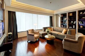 Family Suite | Living area