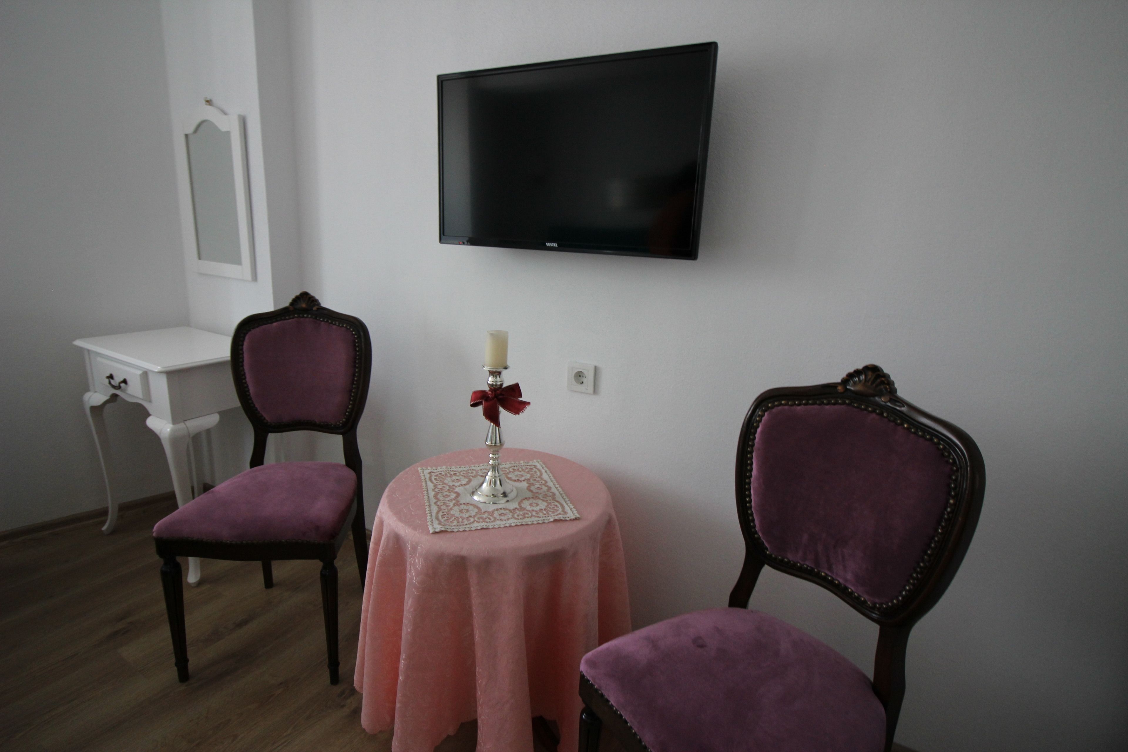 premium bedding, minibar, desk, iron/ironing board