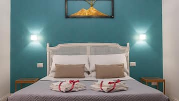 Skrivebord, blendingsgardiner, lydisolert og wi-fi (inkludert)