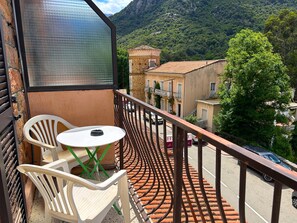 Room - Hôtel Le Bon Accueil (Ota)