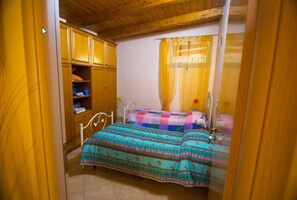 Twin Room, Private Bathroom (external) - B&B Benvenuti al Sud (Aiello Calabro)