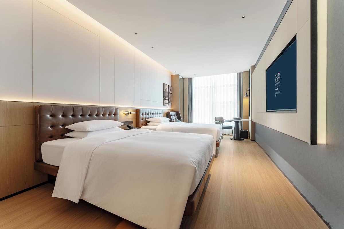 Premium Room, 2 Double Beds, City View