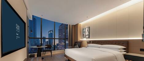 Signature Suite, 1 Bedroom | Minibar, in-room safe, desk, blackout curtains
