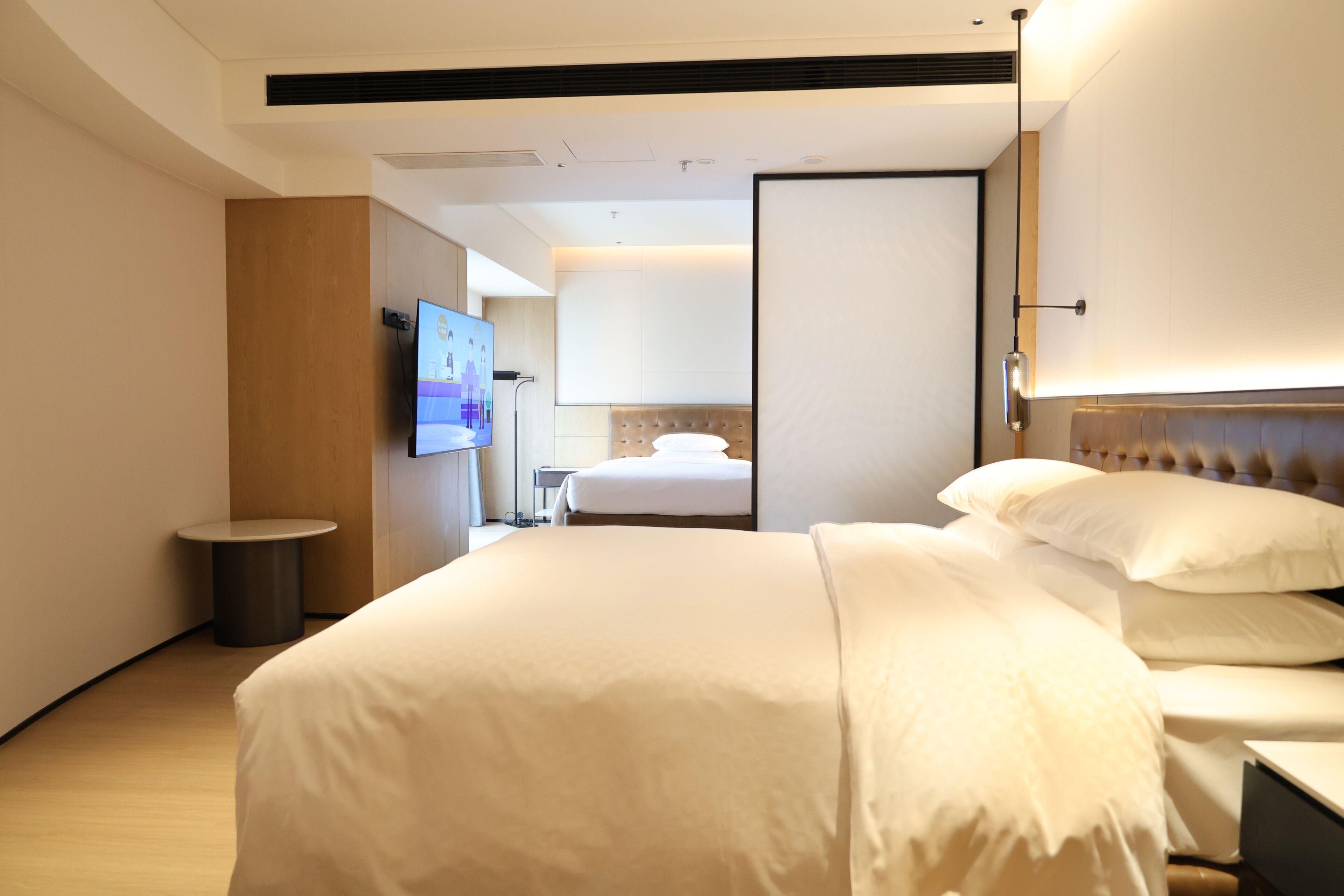 Couette en duvet d'oie, minibar, coffres-forts dans les chambres