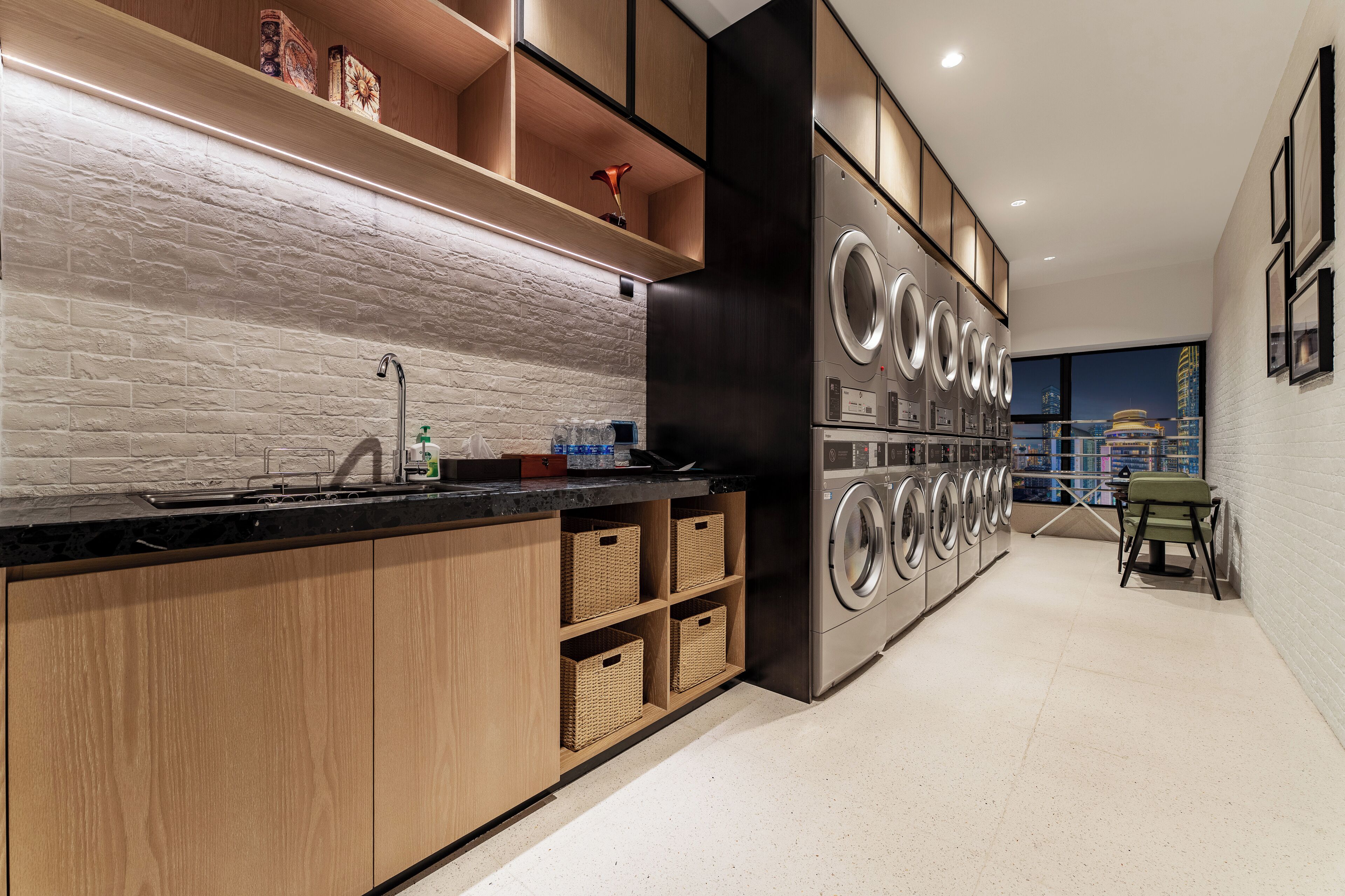 Foto - Four Points by Sheraton Chongqing