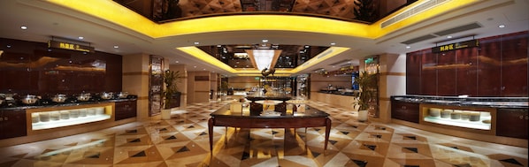 2 restaurants, breakfast, lunch, dinner served; Chinese cuisine