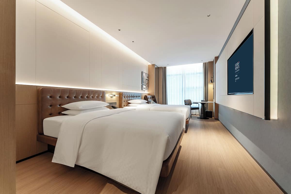 Minibar, in-room safe, desk, blackout curtains