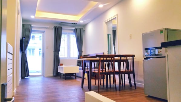 LCD TV - Blu-One Apartment 60 Nguyen Thien Thuat (Nha Trang)