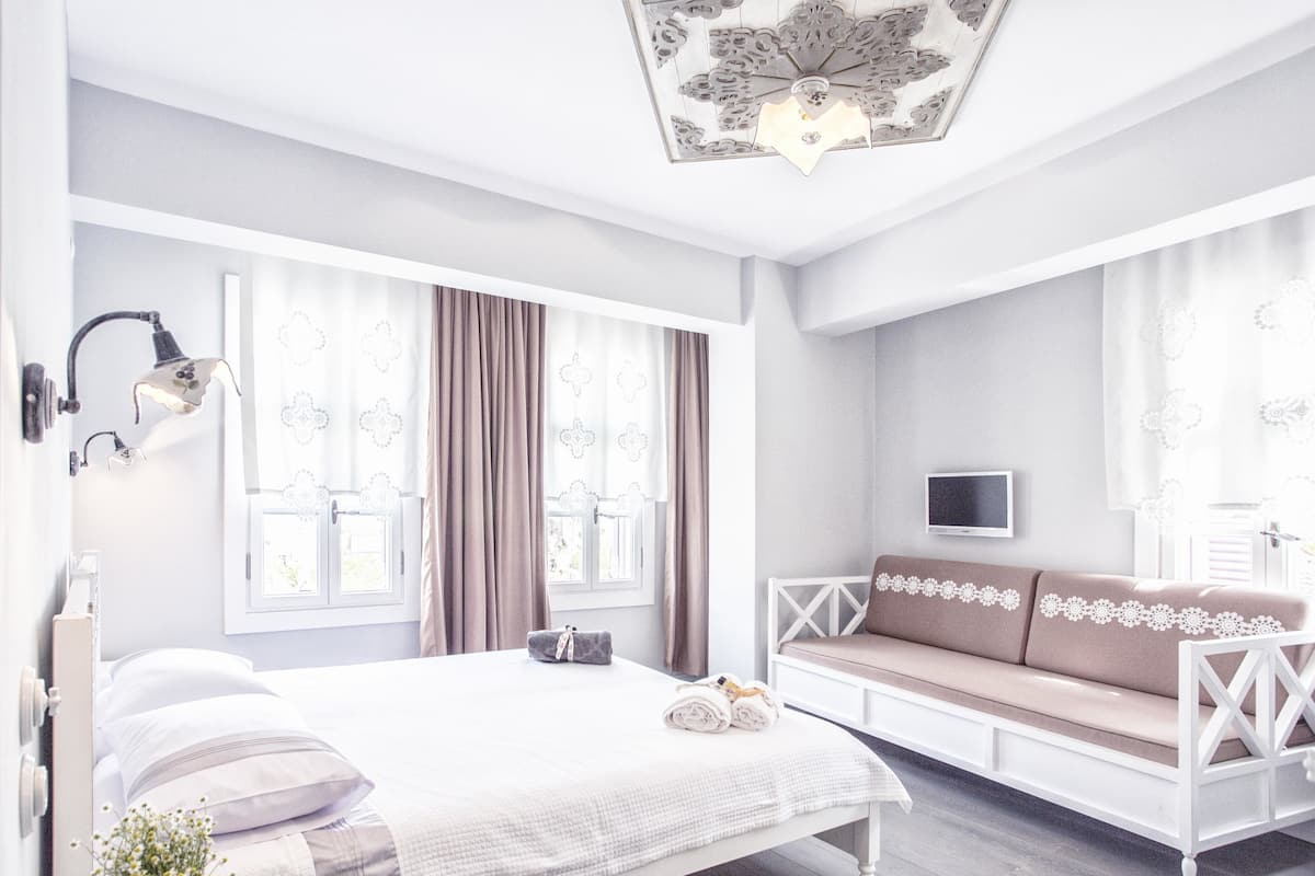 Deluxe Double or Twin Room, Non Smoking, Sea View