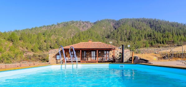 Outdoor pool - Casa Rural Altos Cruz de Tea (Granadilla de Abona)