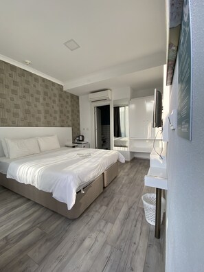 Double Room, Garden Area | Iron/ironing board, free WiFi