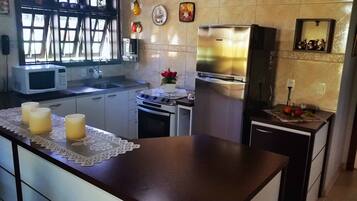 Nhà Tiêu chuẩn, 1 phòng ngủ | Bếp riêng | Tủ lạnh, lò vi sóng, lò nướng, bếp nấu