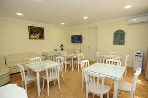 Restaurant - Crown Hotel (Kutaisi)