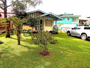 Front of property - Chale da Serra 01 (Canela)