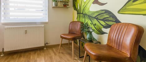 Studio | Kawasan tempat duduk lobi