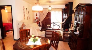 Classic Apartment, 1 Bedroom | Living room | Flat-screen TV, fireplace