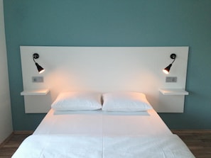 1 bedroom, minibar, free WiFi, bed sheets