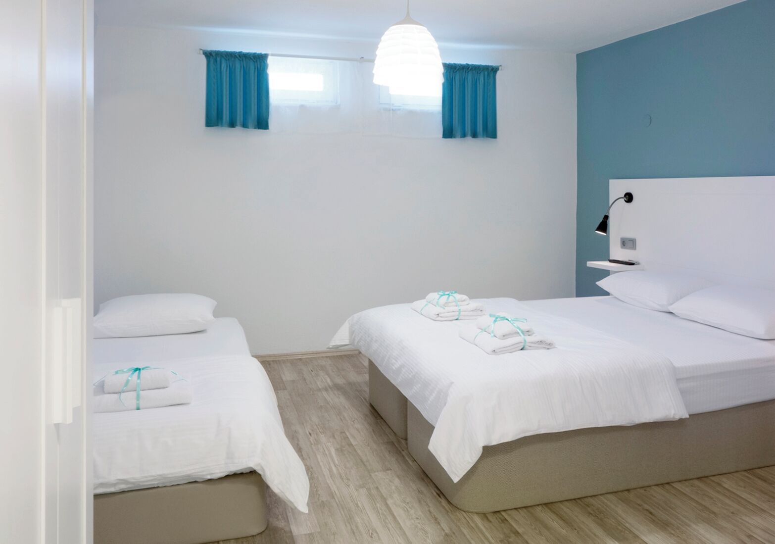 Economy Double Room (Basement) | Minibar, wifi gratis y ropa de cama 