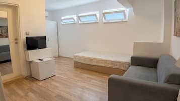Economy Double or Twin Room (Basement)