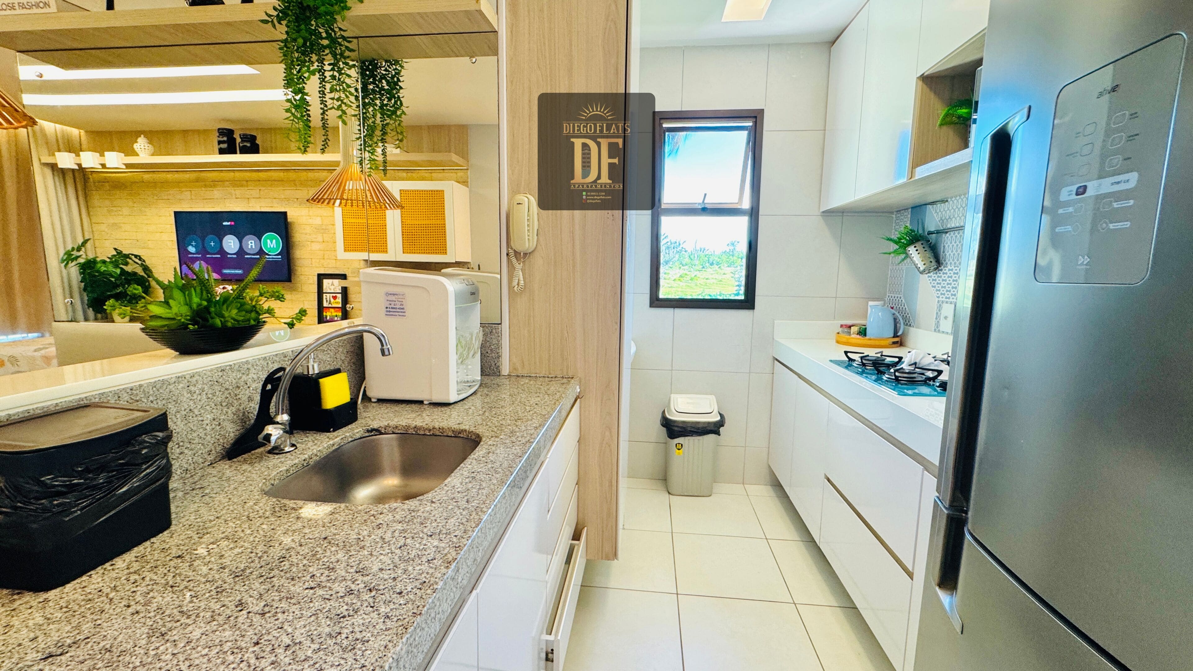 elite apartment | private kitchen | fridge, microwave, cookware/dishes/utensils, cleaning supplies