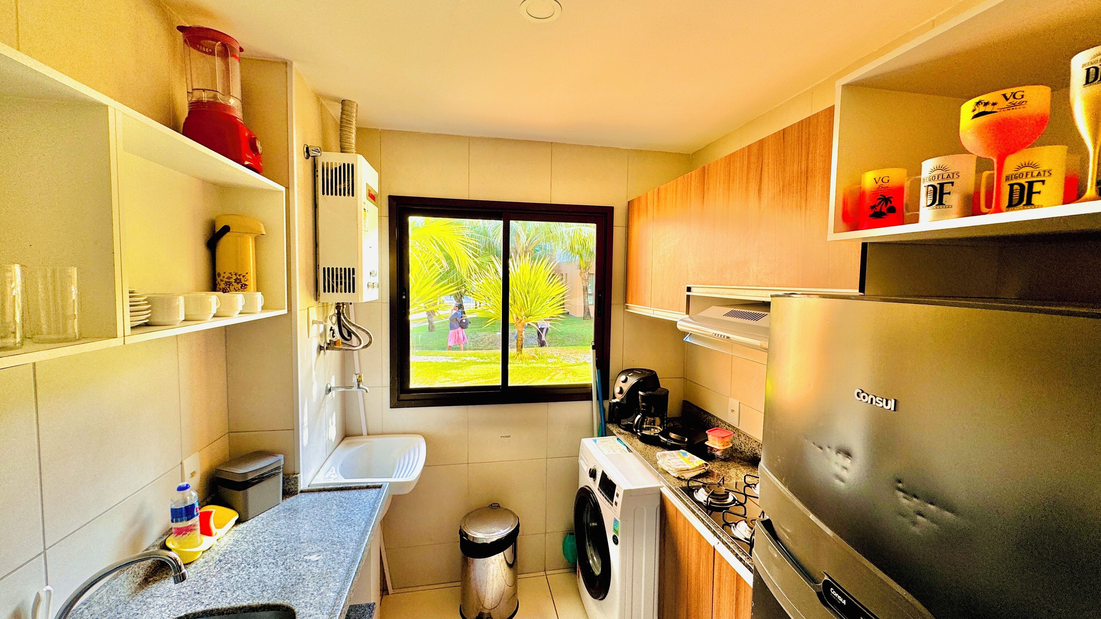 fridge, microwave, cookware/dishes/utensils, cleaning supplies